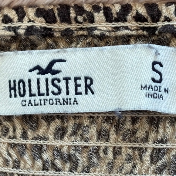 Hollister Romper Cheetah Print Size Small - Picture 8 of 8